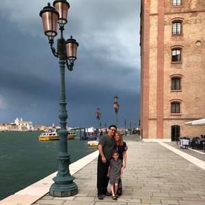 Meet your Posher, Sal